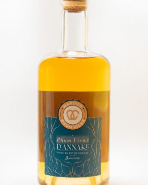 bouteille de 70 cl Rhum vieux Lyannakè MAROON